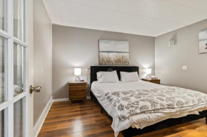 Seaside Serenity Cozy Beach-themed Apartment